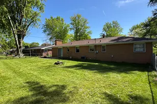 5634 W Hiawatha Ln, Stevensville, MI 49127 - Photo 18