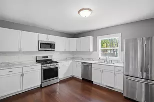 34 Myrtle Ave, Battle Creek, MI 49037 - Photo 12