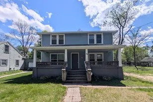 34 Myrtle Ave, Battle Creek, MI 49037 - Photo 2