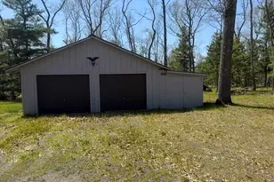 9227 S Star Lake Dr, Baldwin, MI 49304 - Photo 2