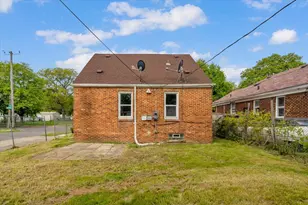 7600 Penrod St, Detroit, MI 48228 - Photo 26