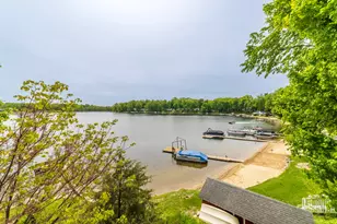 15657 Lakeview Dr, Buchanan, MI 49107 - Photo 22