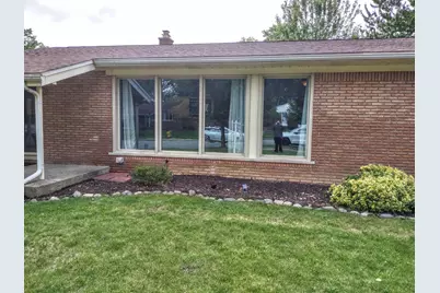 2410 Middlefield Road, Trenton, MI 48183 - Photo 6