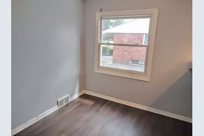 2410 Middlefield Road, Trenton, MI 48183 - Photo 22