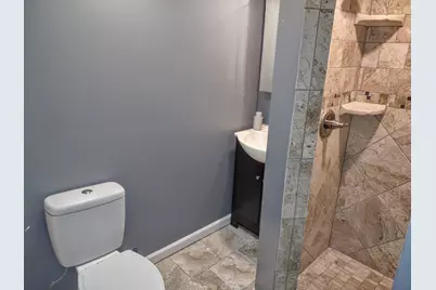2410 Middlefield Road, Trenton, MI 48183 - Photo 32