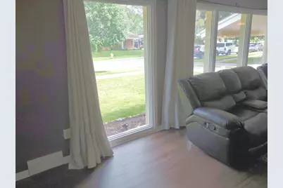 2410 Middlefield Road, Trenton, MI 48183 - Photo 12