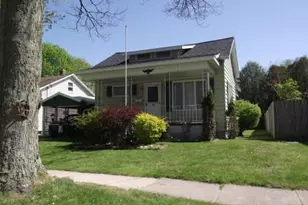 365 7th St, Manistee, MI 49660 - Photo 2