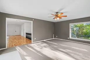 34 Thorncroft Ave, Battle Creek, MI 49017 - Photo 10
