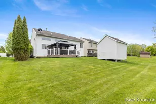 5757 E Grove Dr SE, Kentwood, MI 49512 - Photo 6
