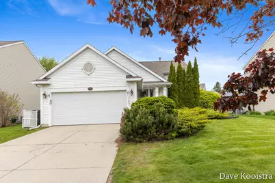 5757 E Grove Drive SE, Kentwood, MI 49512 - Photo 2