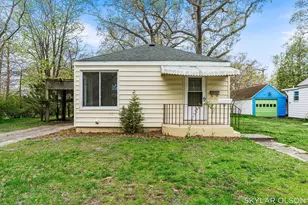 2153 Philo Ave, Muskegon, MI 49441 - Photo 2