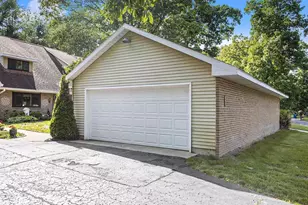 641 Eiffel Dr, Battle Creek, MI 49017 - Photo 22