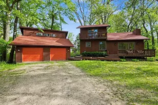 9089 Willow, Willis, MI 48191 - Photo 2