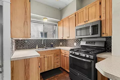 749 Lockwood Street NE, Grand Rapids, MI 49503 - Photo 6