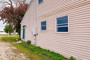 5175 Pleasant Valley Rd, Manitou Beach, MI 49253 - Photo 20