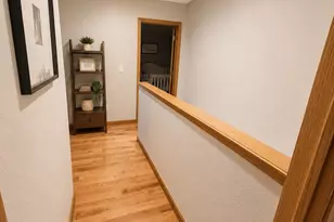 536 N Clyde Rd, Midland, MI 48640 - Photo 8