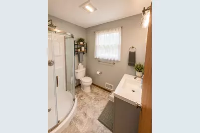 536 N Clyde Road, Midland, MI 48640 - Photo 6