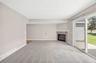 1606 Winter Creek Ct, Greenville, MI 48838 - Photo 14