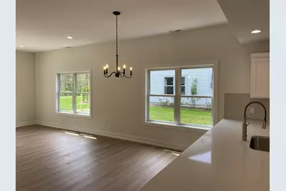 728 Violet Way, Saint Joseph, MI 49085 - Photo 8