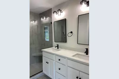728 Violet Way, Saint Joseph, MI 49085 - Photo 18