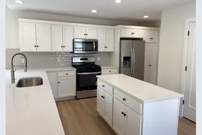 730 Violet Way, Saint Joseph, MI 49085 - Photo 6