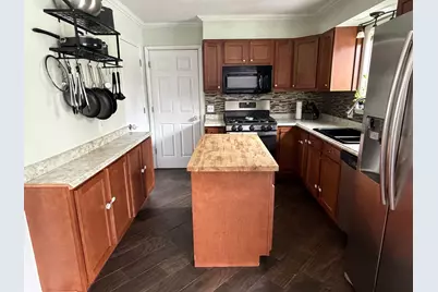 3733 Ridgefield Road, Lansing, MI 48906 - Photo 6