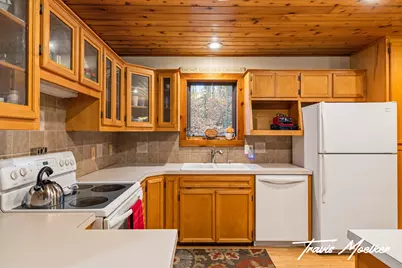 10714 Lovers Lane NW, Grand Rapids, MI 49534 - Photo 12