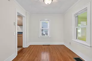 413 Ainsworth Cir, Ypsilanti, MI 48197 - Photo 12