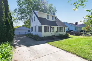 413 Ainsworth Cir, Ypsilanti, MI 48197 - Photo 2
