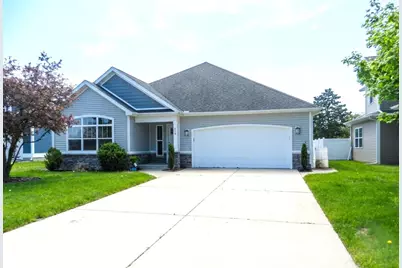 210 Market Place, Benton Harbor, MI 49022 - Photo 2