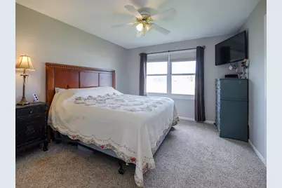 53322 Rolling Meadow Boulevard, Paw Paw, MI 49079 - Photo 14