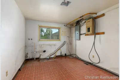 1211 W Frank Drive, Greenville, MI 48838 - Photo 26