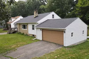 501 Marcelletti Ave, Paw Paw, MI 49079 - Photo 1