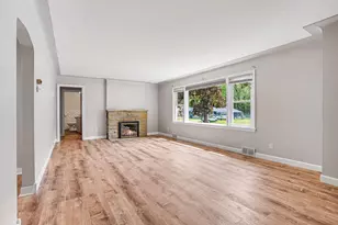 501 Marcelletti Ave, Paw Paw, MI 49079 - Photo 12