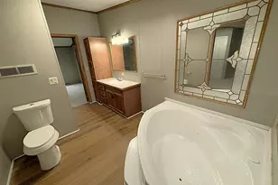 466 Pine Cone Trail, Monroe, MI 48161 - Photo 16