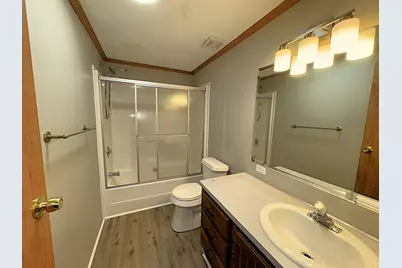 388 Laurel Drive, Monroe, MI 48161 - Photo 16