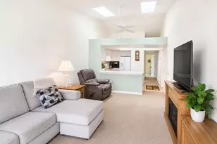 729 W Clark St, Tecumseh, MI 49286 - Photo 4