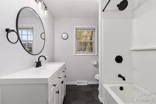 2203 Lacrosse St SW, Wyoming, MI 49519 - Photo 14