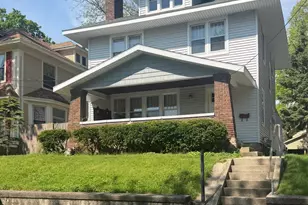 425 Rosewood Ave SE, Grand Rapids, MI 49506 - Photo 1