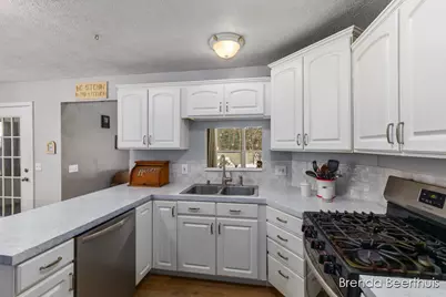10950 Debbie Drive, Greenville, MI 48838 - Photo 12