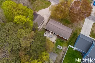 1015 Vogel St, Ludington, MI 49431 - Photo 36