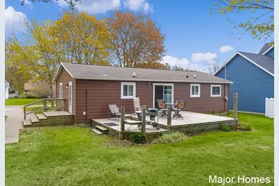 1015 Vogel Street, Ludington, MI 49431 - Photo 26