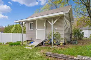1015 Vogel St, Ludington, MI 49431 - Photo 30