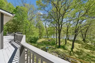 201 Scenic View Dr, Niles, MI 49120 - Photo 2
