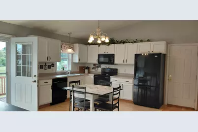 52821 County Road 657, Paw Paw, MI 49079 - Photo 6