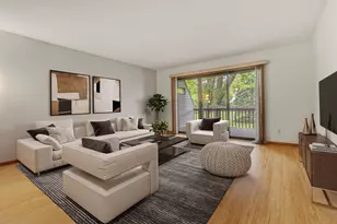643 Crestview St, Holland, MI 49423 - Photo 8