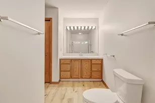 643 Crestview St, Holland, MI 49423 - Photo 22
