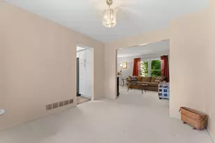 5819 Shagbark Dr, Ann Arbor, MI 48108 - Photo 26