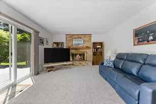 5819 Shagbark Dr, Ann Arbor, MI 48108 - Photo 20
