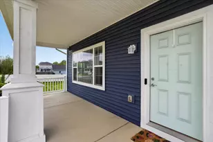 447 Oakwood Dr, Charlotte, MI 48813 - Photo 6